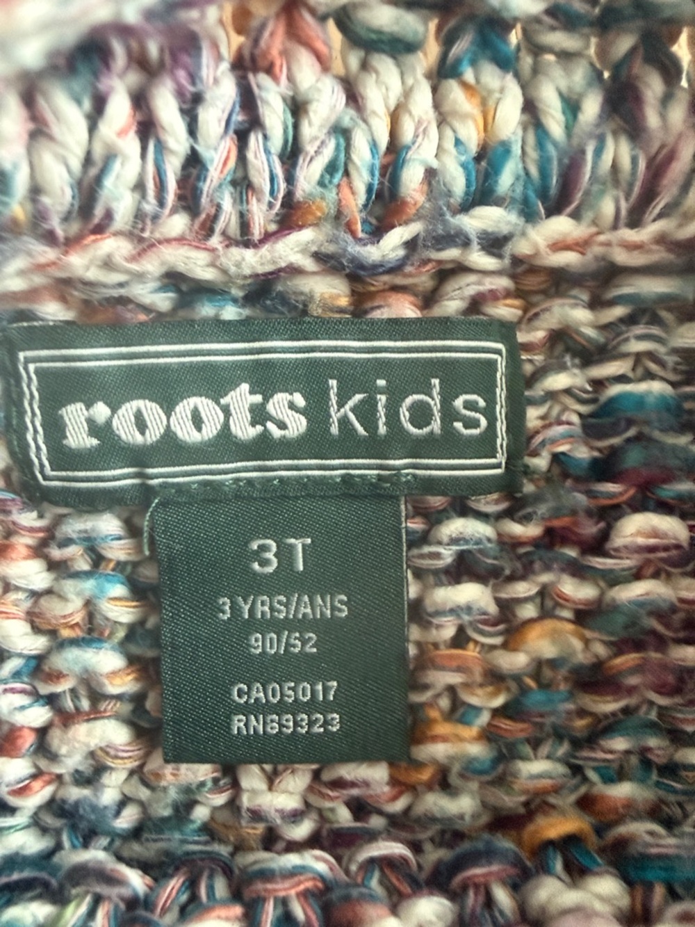 Roots Kids 3T Multicolor Knit Sweater Cozy Crewneck Pullover w/ asymmetrical hem - Picture 2 of 5